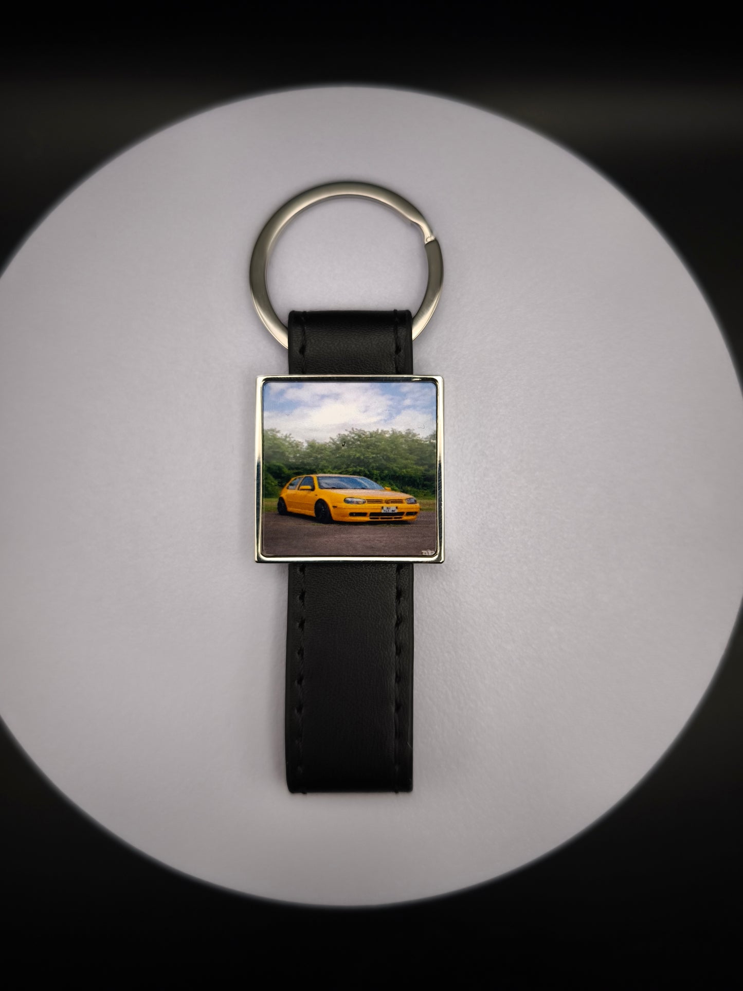 Porte-clé en cuir personnalisé